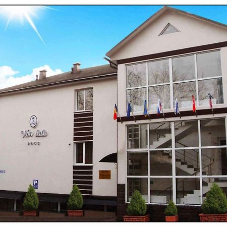 Lolo Hotel Kisinyov Kültér fotó