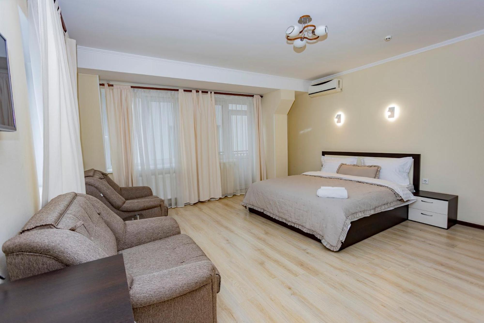 Lolo Hotel Kisinyov Kültér fotó